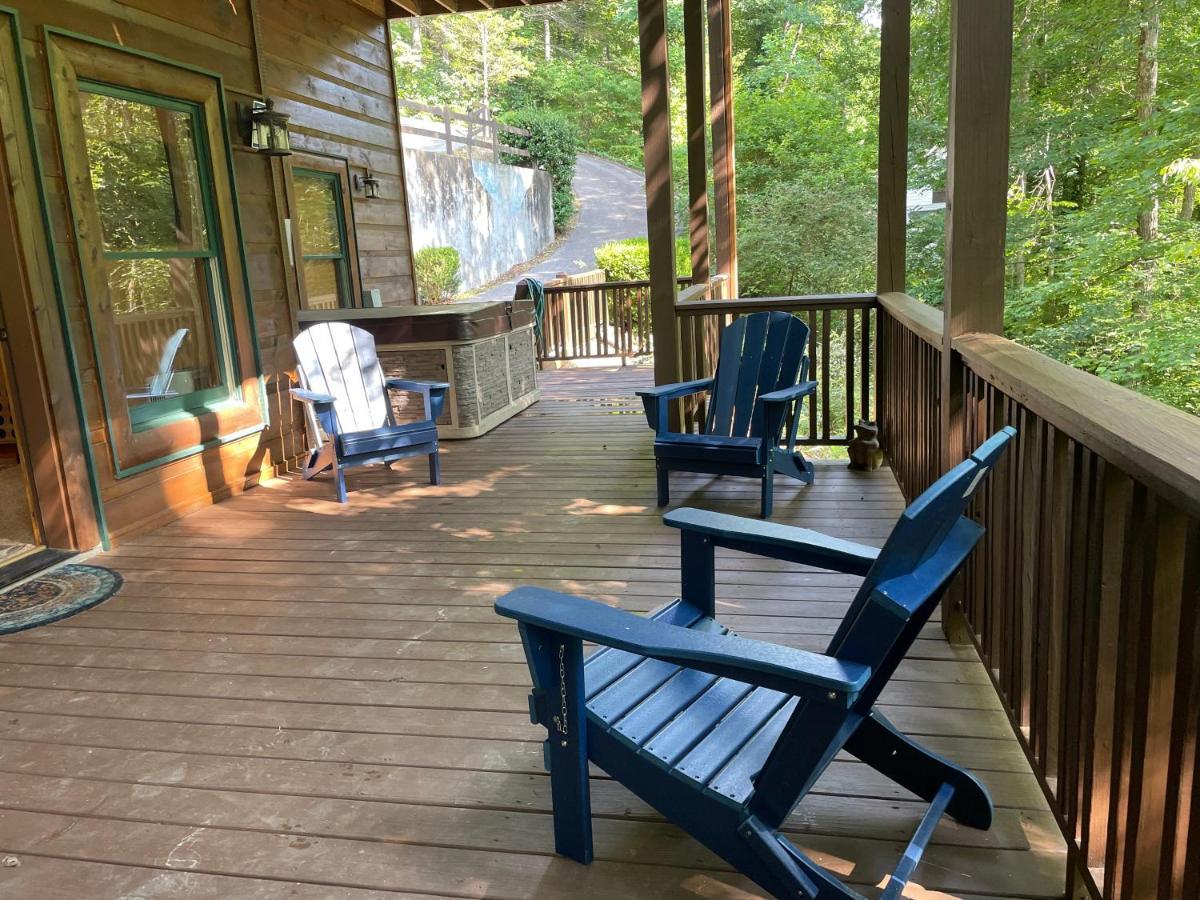 Cozy Creekfront Family Cabin-Pet Friendly -Gamerm-Hot Tub Hiawassee Exterior foto