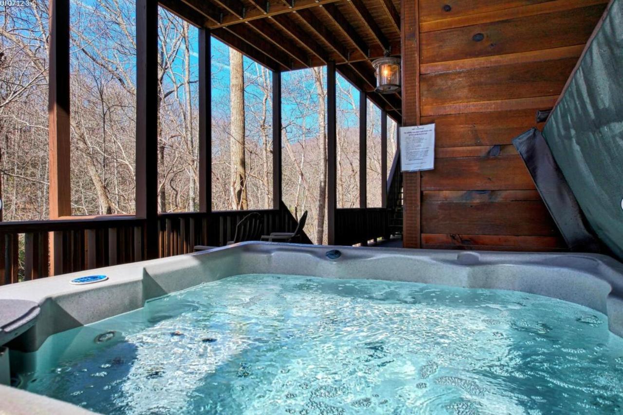 Cozy Creekfront Family Cabin-Pet Friendly -Gamerm-Hot Tub Hiawassee Exterior foto