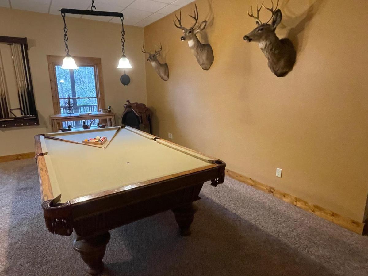 Cozy Creekfront Family Cabin-Pet Friendly -Gamerm-Hot Tub Hiawassee Exterior foto